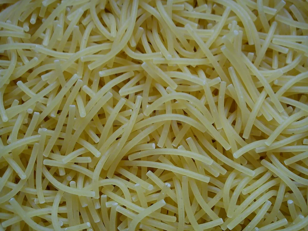 noodle, pasta, soup noodles